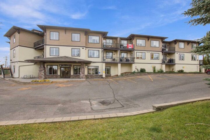 Property Photo:  43 Sunrise Loop SE 206  AB T1V 0G8 