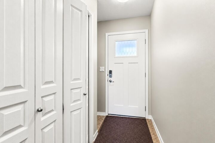 Property Photo: 339 Viscount Drive 705 AB T4R 0S2