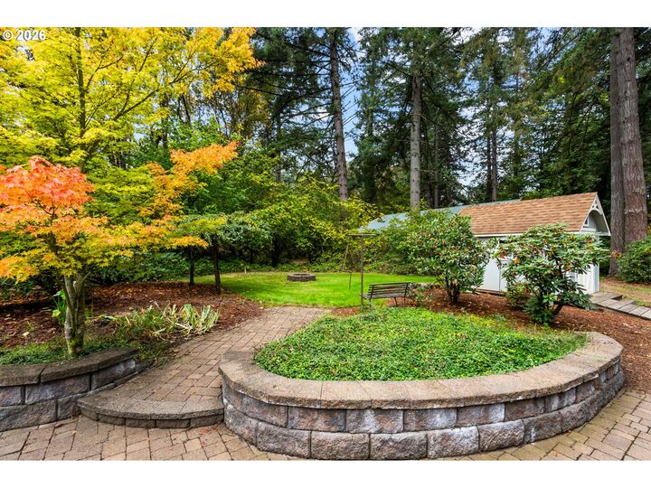 Property Photo:  38624 Parkside Rd  OR 97322 