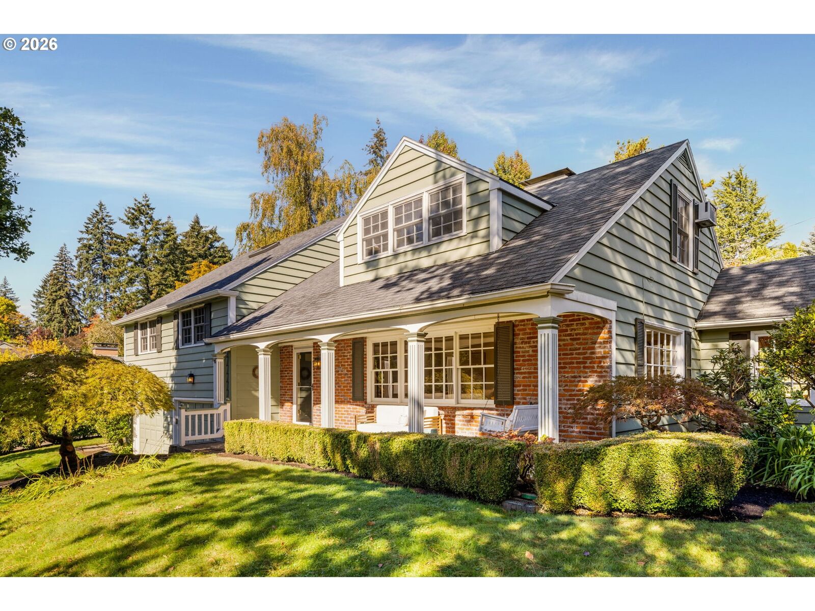 Property Photo:  7215 SW Gable Park Rd  OR 97225 