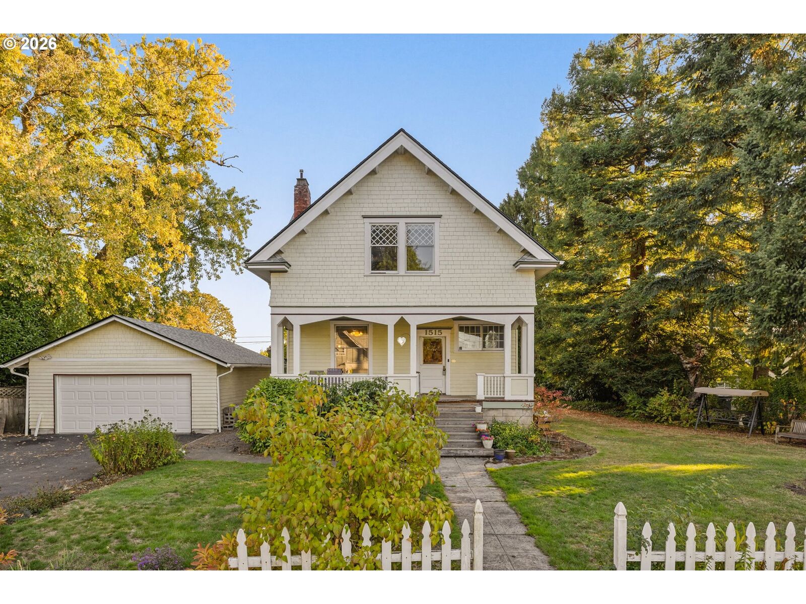 Property Photo:  1515 S Alpine St  OR 97113 