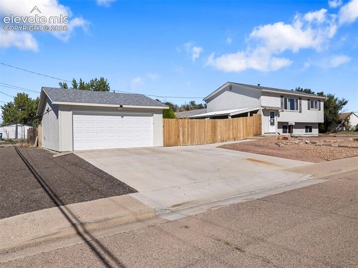 Property Photo: 2303 Cheyenne Avenue CO 81003