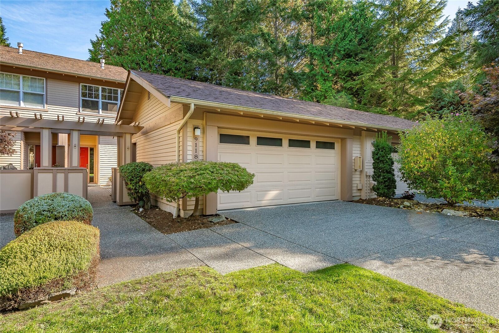 Property Photo:  9118  Gleneagle Drive 17  WA 98230 