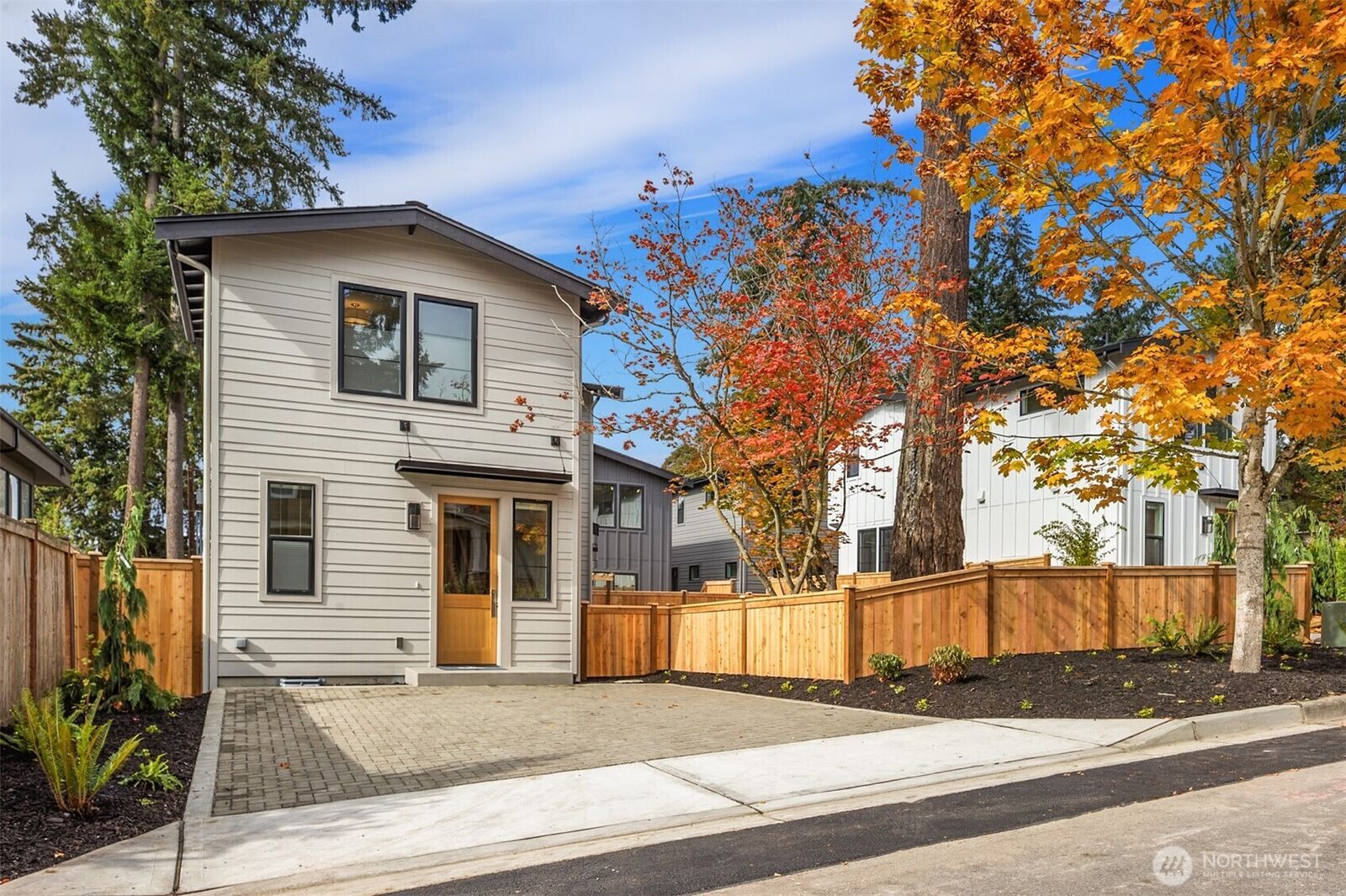 Property Photo:  10927  103rd Avenue NE  WA 98033 