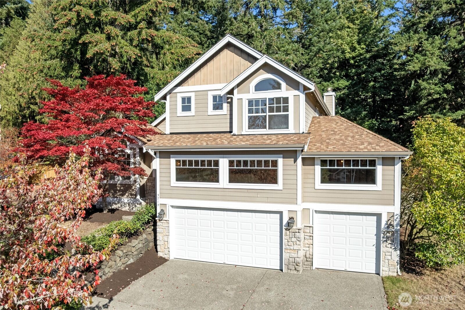 Property Photo: 3719 30th Avenue Ct NW WA 98335