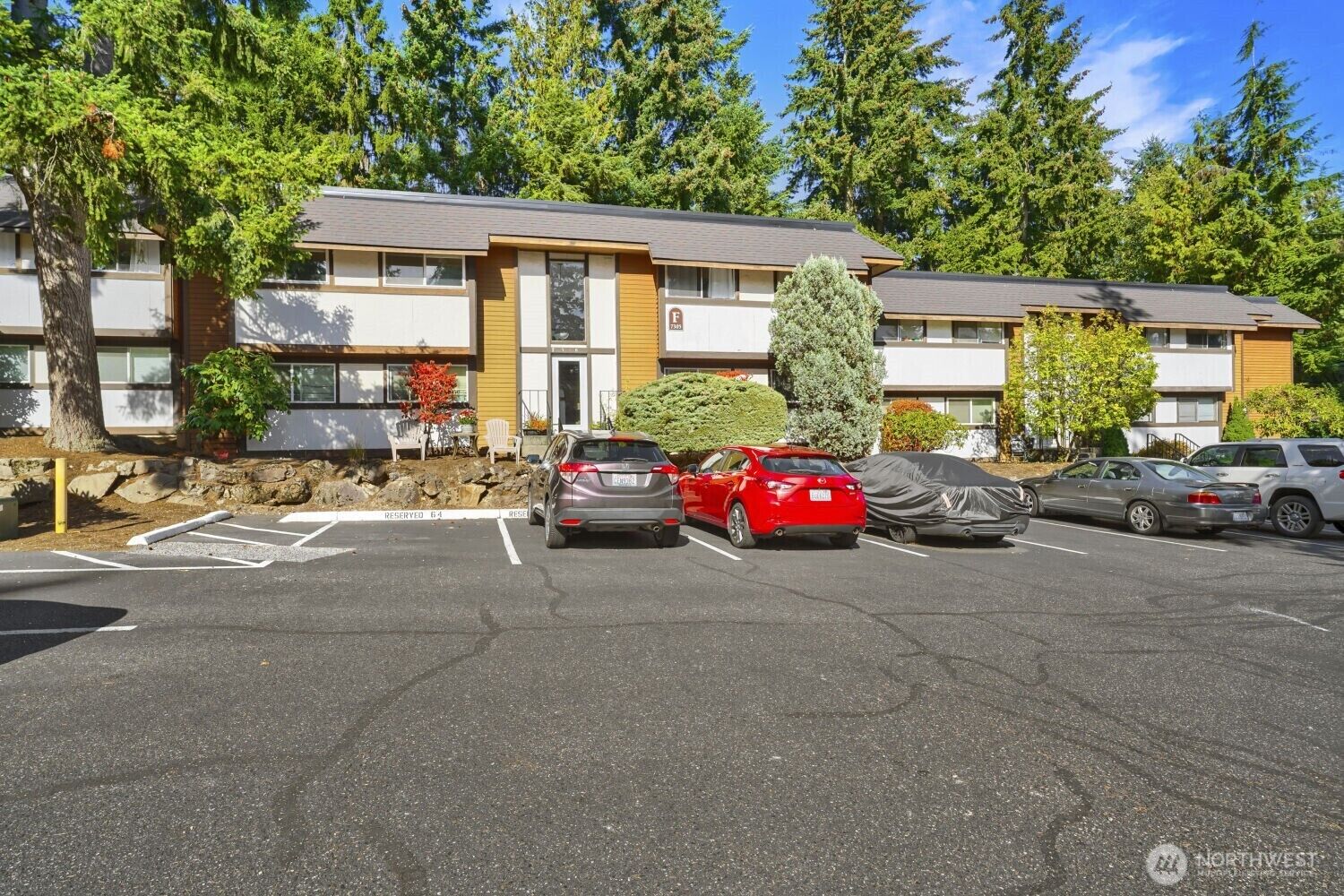 Property Photo: 7305 224th Street SW F6 WA 98026
