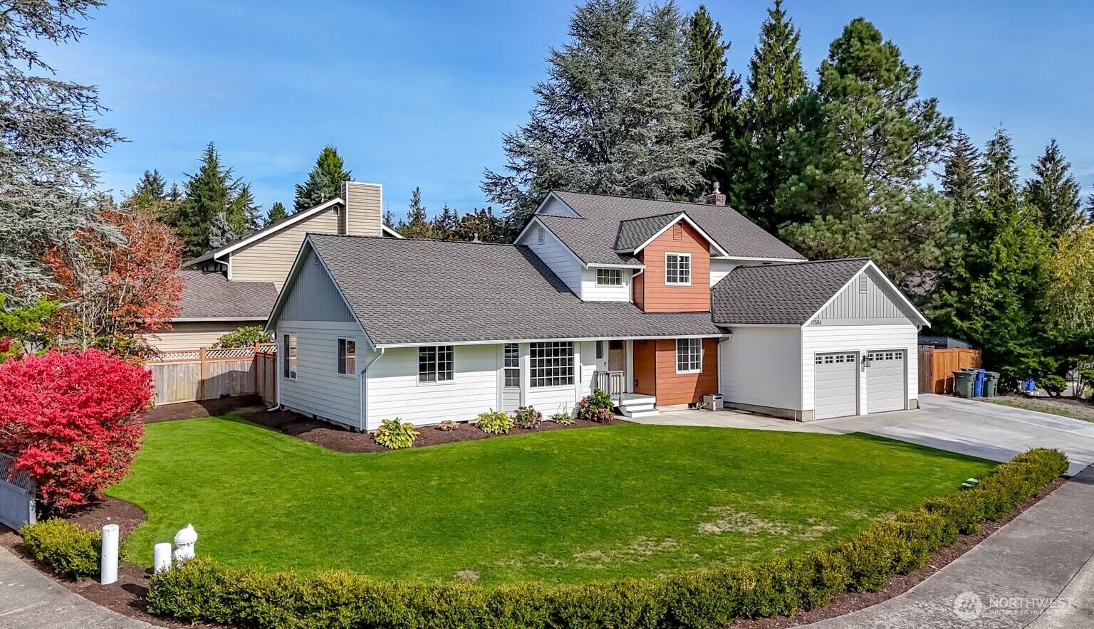 Property Photo:  13506 SE 189th Place  WA 98058 