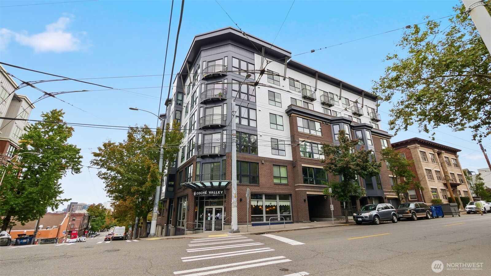 Property Photo: 1420 E Pine Street E606 WA 98122