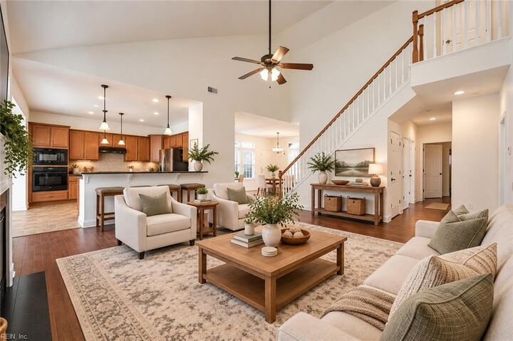 Property Photo:  524 Linton Cir  VA 23322 