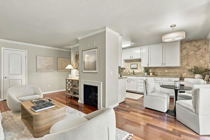 Property Photo:  300 Glenwood Circle 198  CA 93940 