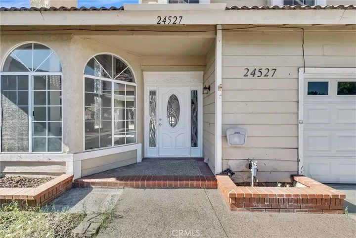 Property Photo:  24527 Wind Flower Drive  CA 92557 