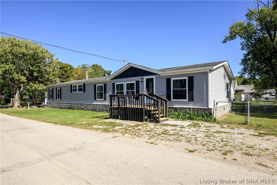 Property Photo:  620 Commercial Street  IN 47143 