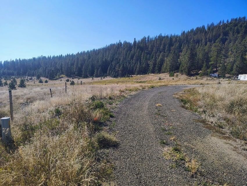 Property Photo:  1750 Orin Rice Rd  WA 99167 