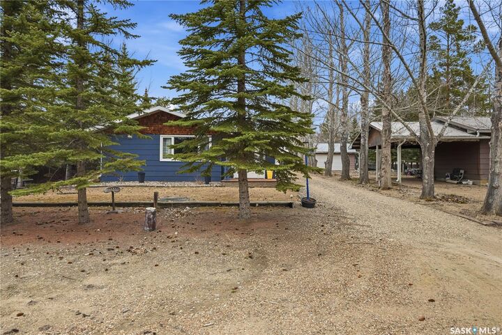 Property Photo:  18 Mallard Street W  SK S0H 2K0 
