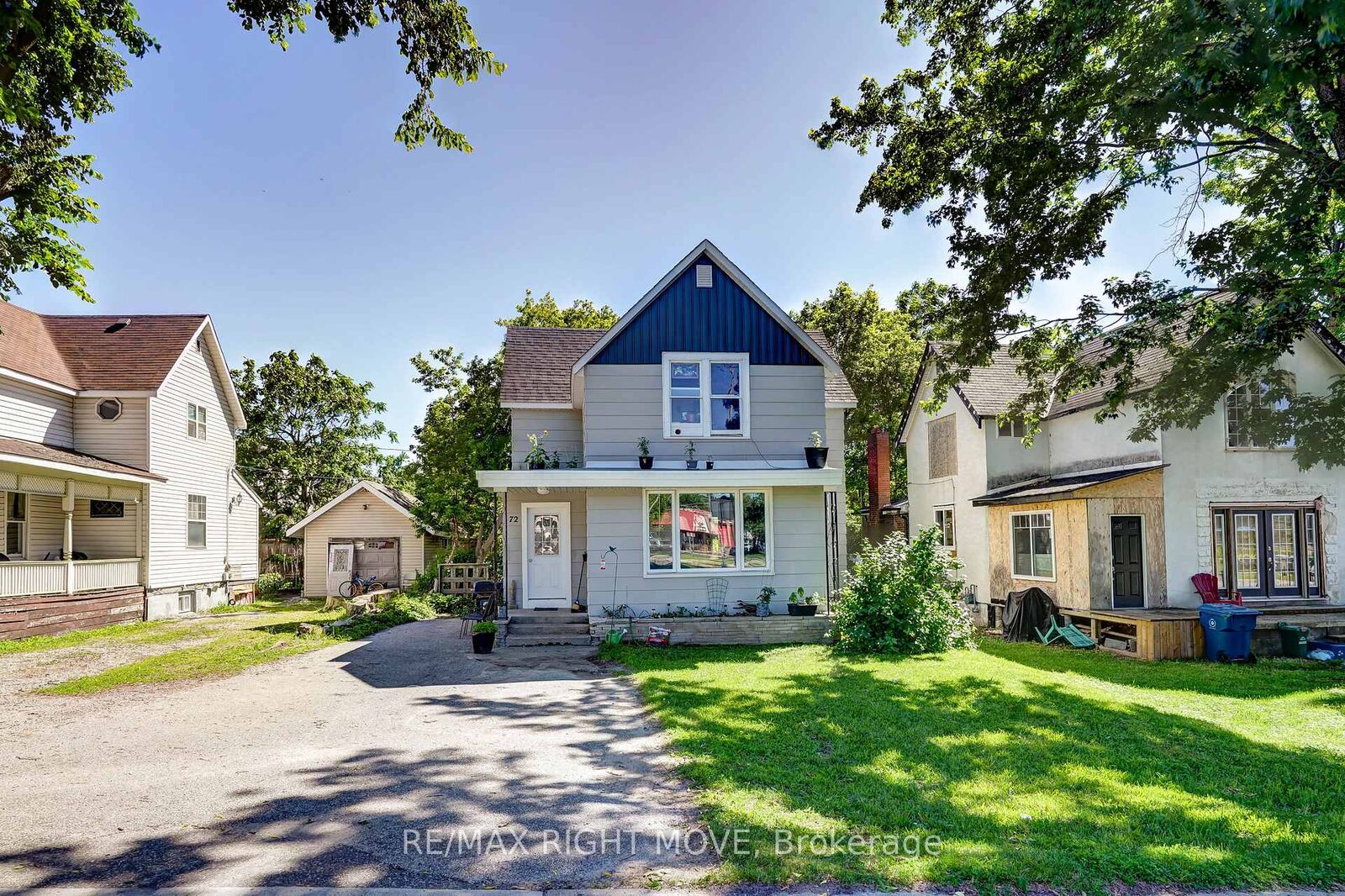 Property Photo:  72 Dunedin Street  ON L3V 5T5 