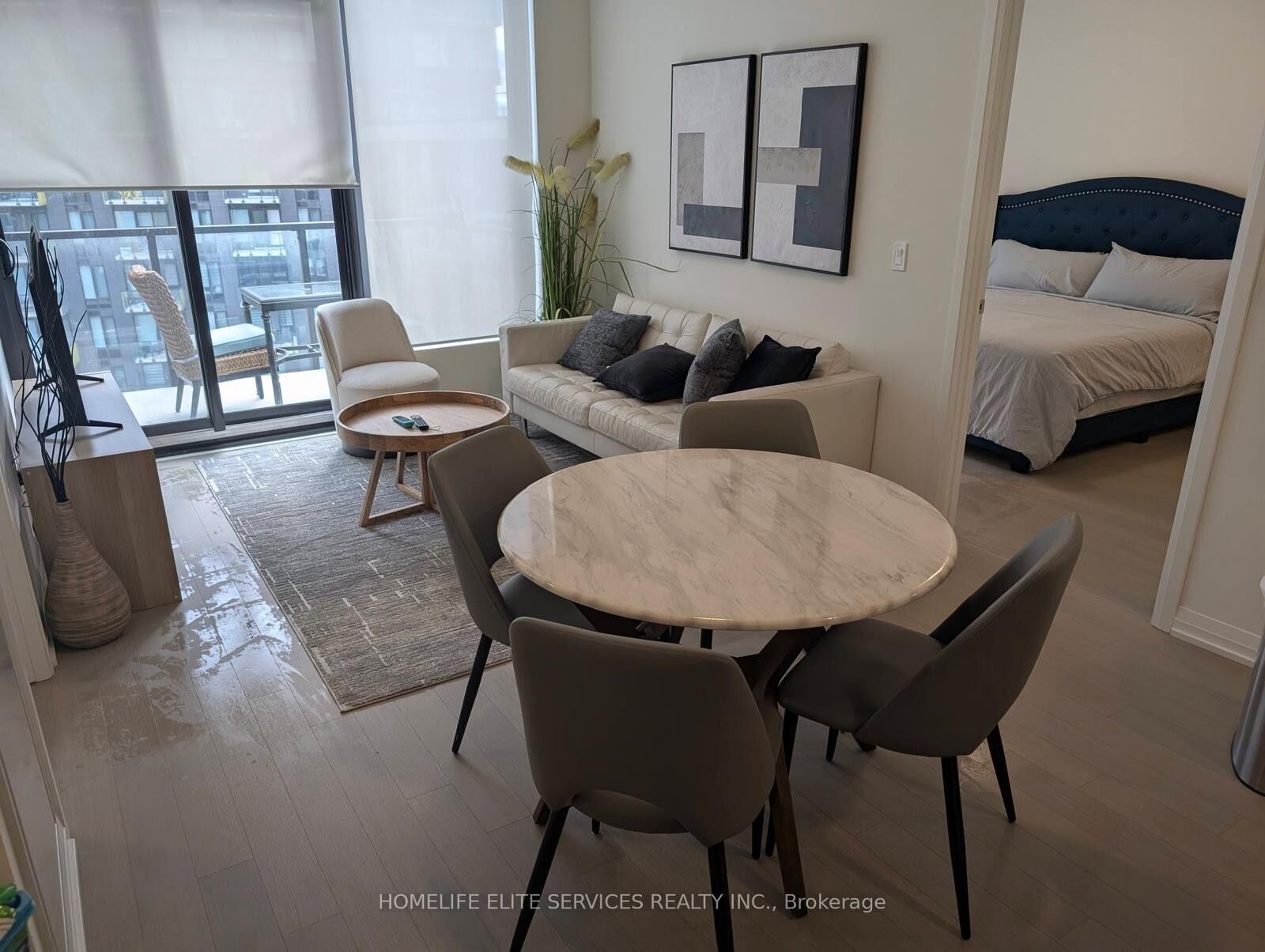 Property Photo:  1415 Dundas Street E 602  ON M6J 1Y4 