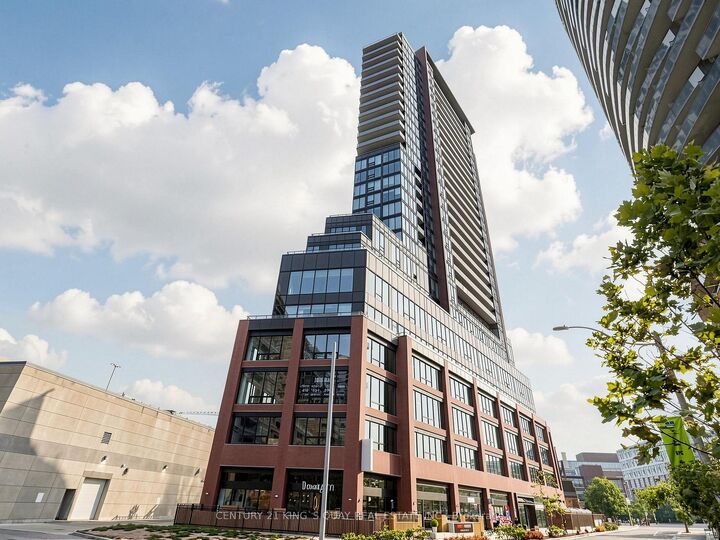 Property Photo:  135 East Liberty Street 2408  ON M6K 0G7 