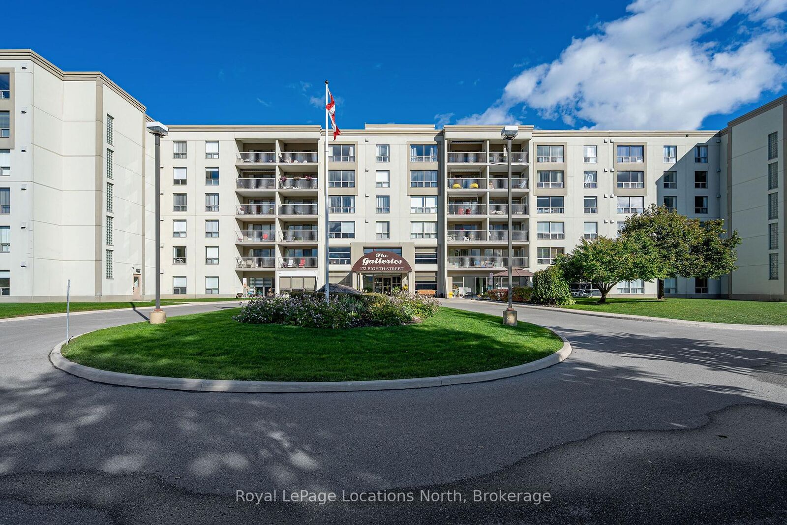 Photo de la propriété: 172 Eighth Street 410 ON L9Y 4T2