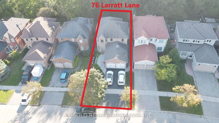 Property Photo:  76 Larratt Lane Upper  ON L4C 0E2 