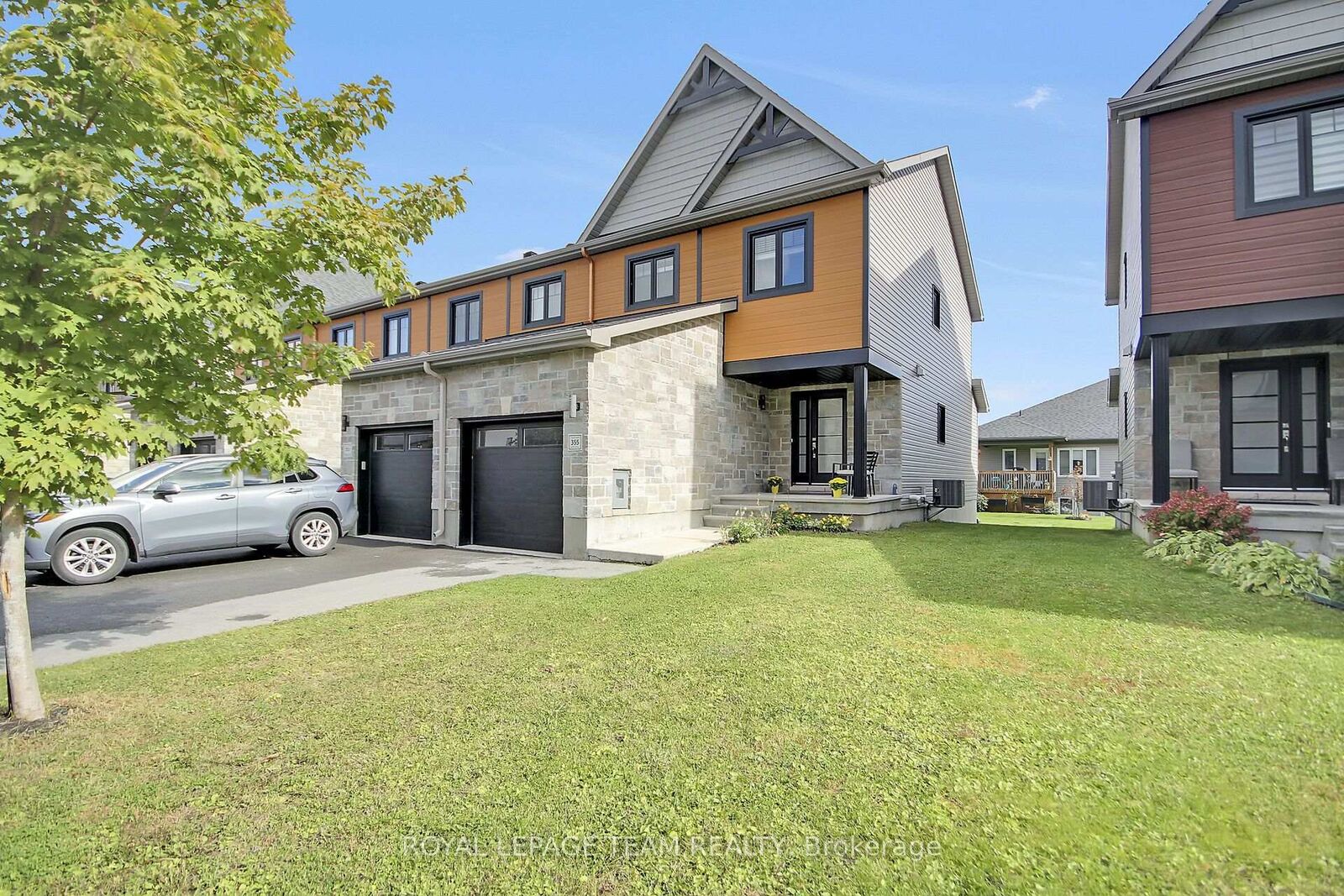 Property Photo:  355 Twilight Avenue  ON K4R 0E3 