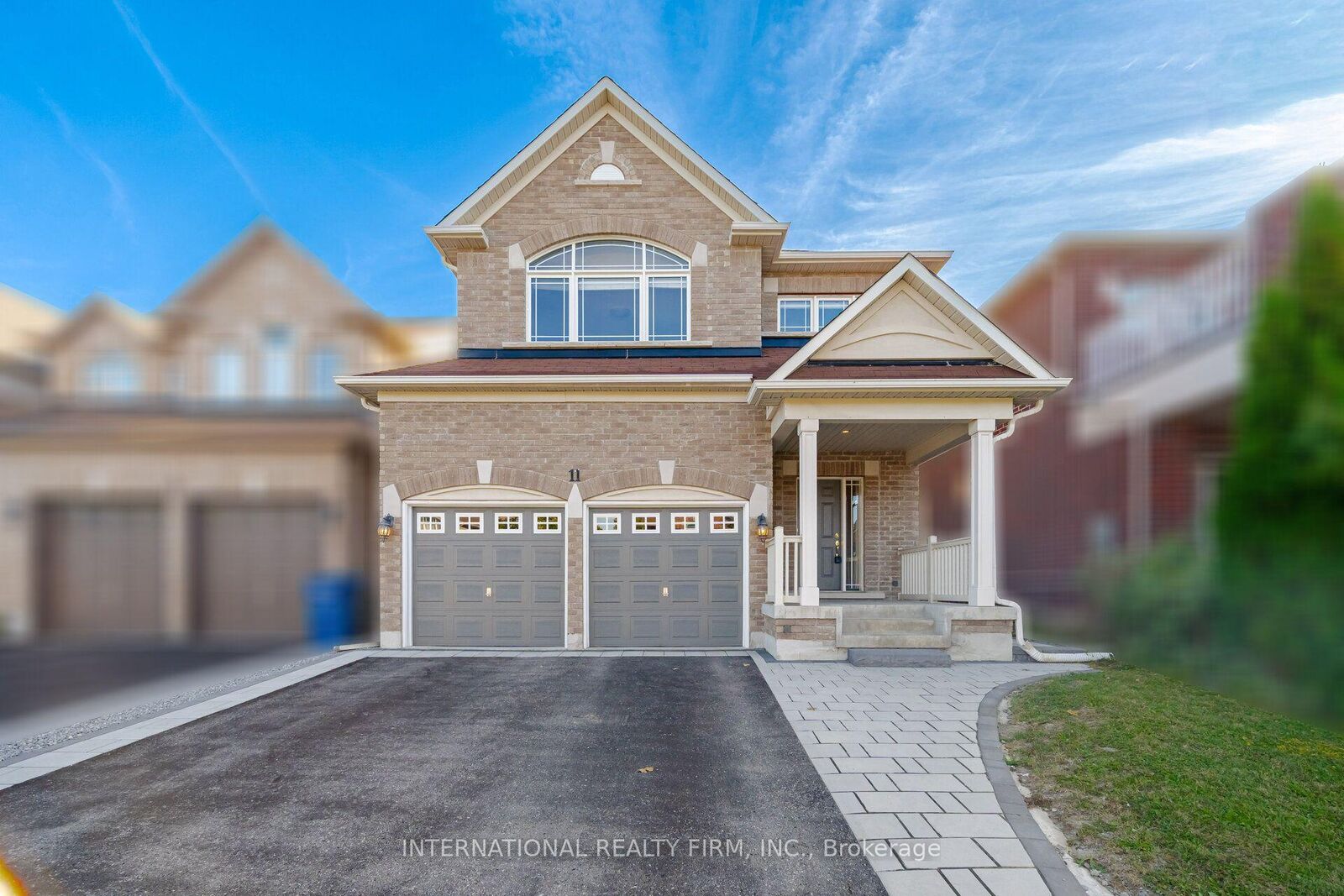 Property Photo:  11 Lady Gwillim Avenue  ON L9N 0B3 
