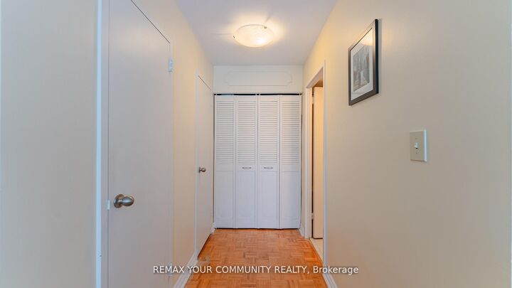 Property Photo:  115 Antibes Drive 702  ON M2R 2Y9 