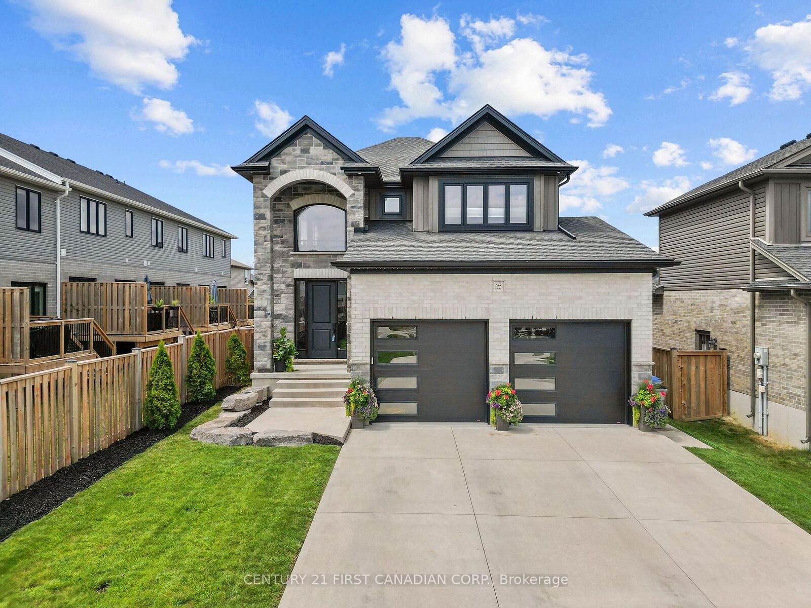 Property Photo: 15 Nicholson Street ON N0M 2J0