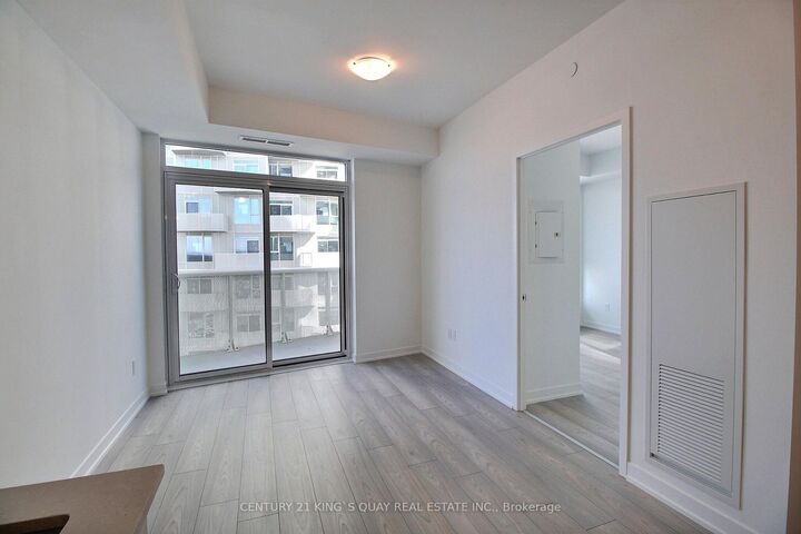 Property Photo:  10 Abeja Street 1416  ON L4K 0R4 