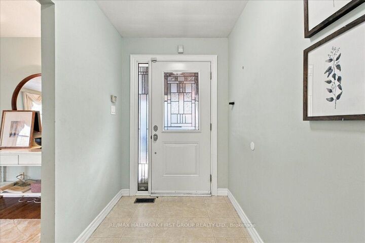 Property Photo: 809 Bem Avenue ON L1W 1X2