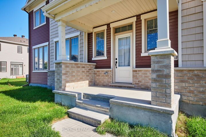 Property Photo:  221 Merak Way  ON K2J 6N7 