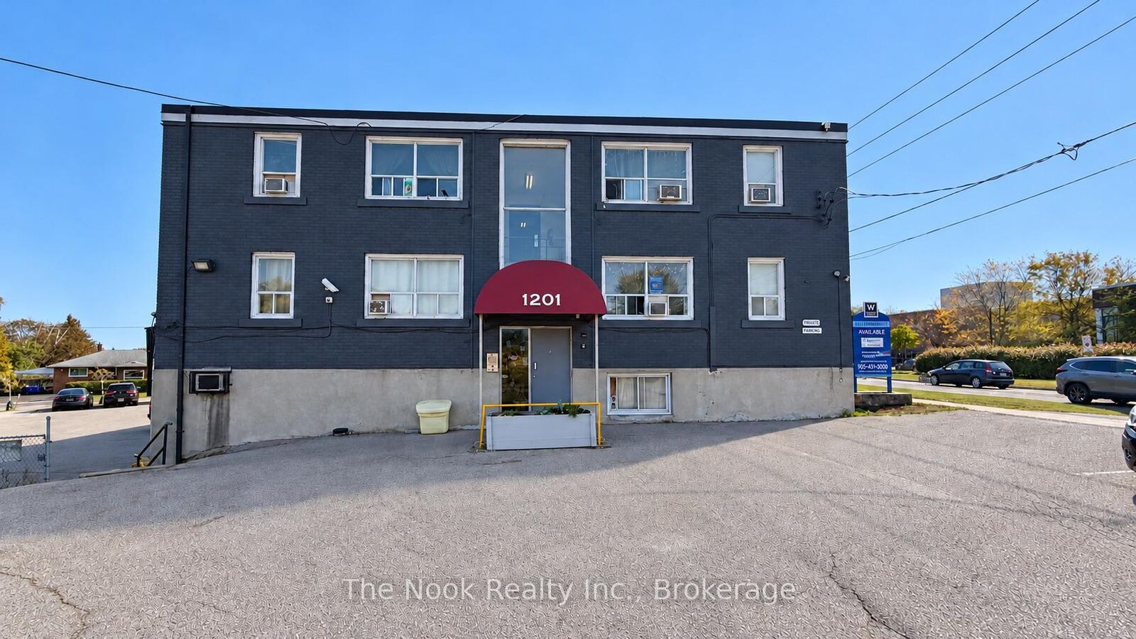 Property Photo:  1201 Cedar Street 7  ON L1J 3P1 