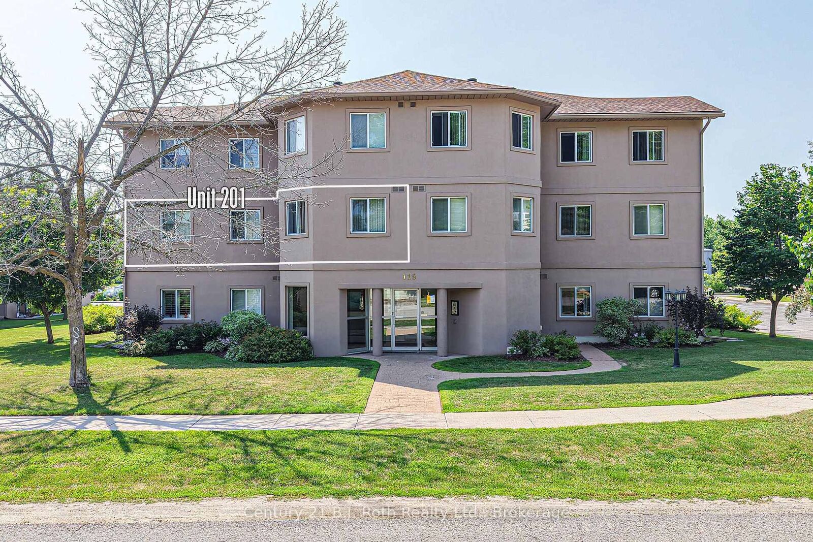 Property Photo:  115 Bond Street Unit 201  ON L3V 1J7 