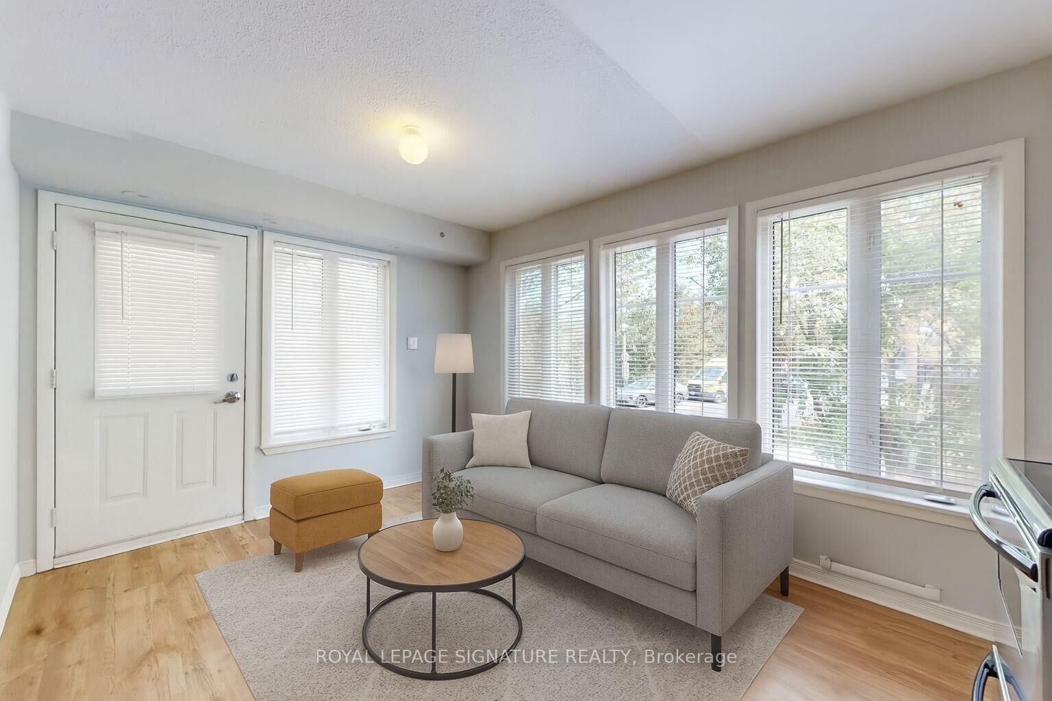 Property Photo:  50 Western Battery Road 901  ON M6K 3P1 