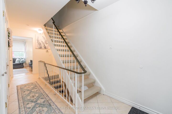 Property Photo:  1385 Commissioners Road W 16  ON N6K 1E2 