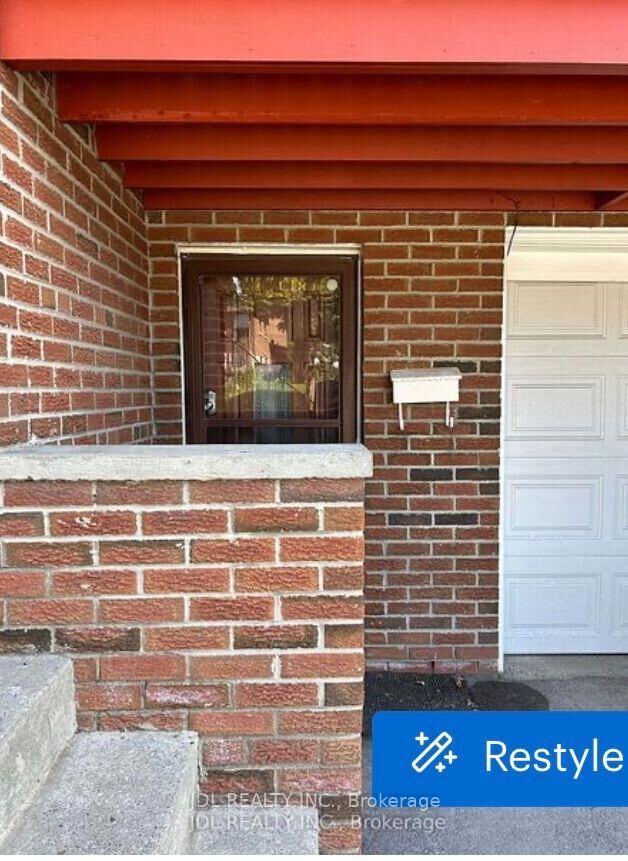Property Photo: 13 Pawnee Ave Avenue One Bedroom Bsmt ON M2H 3C6