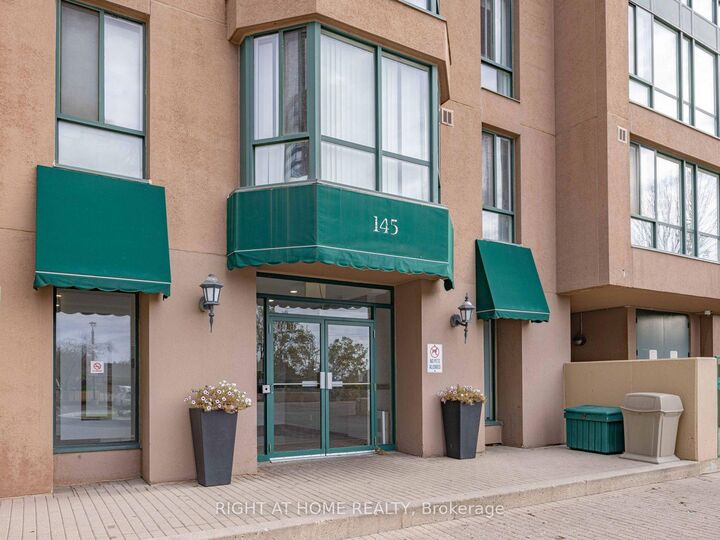 Property Photo:  145 Hillcrest Avenue 1108  ON L5B 3Z1 