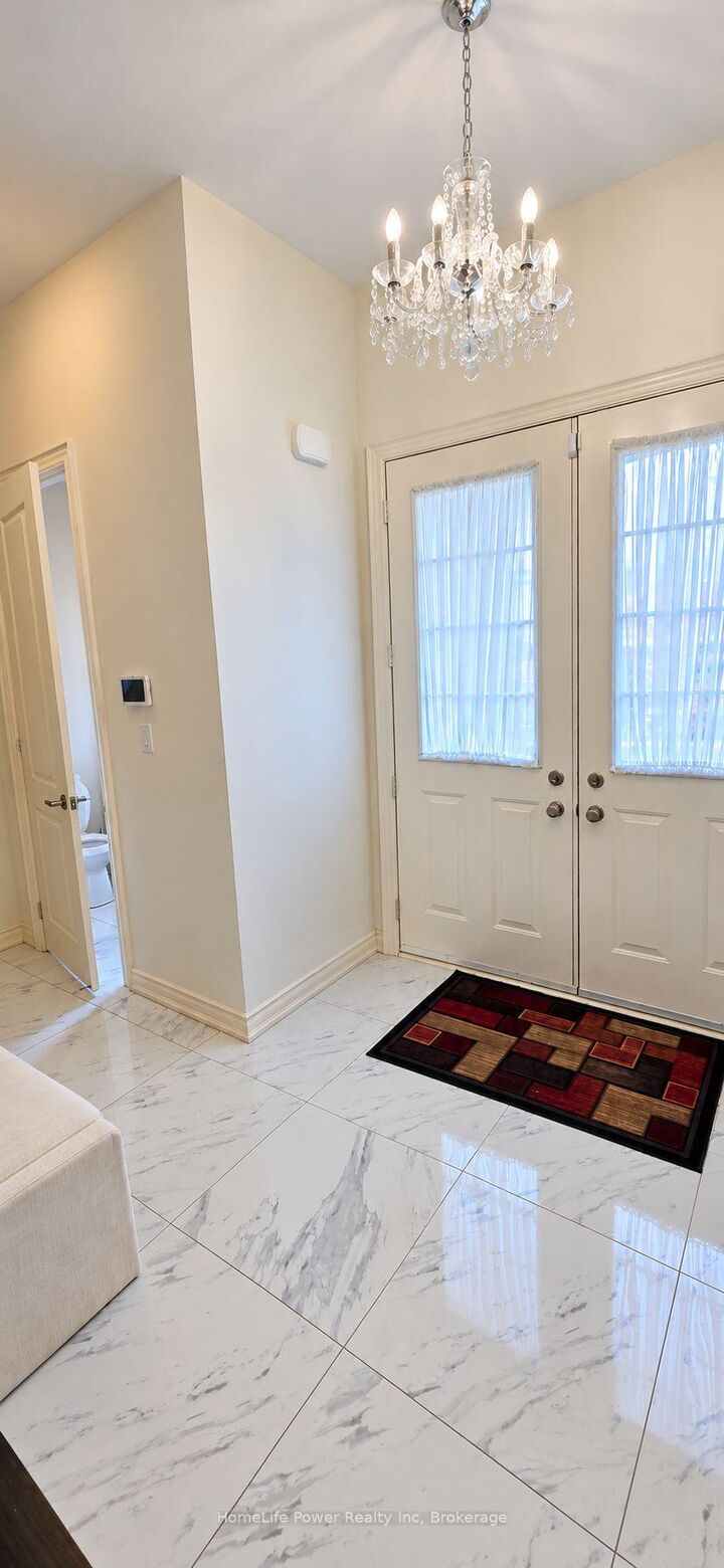Photo de la propriété:  35 Ebenezer Drive  ON L8B 1Y3 