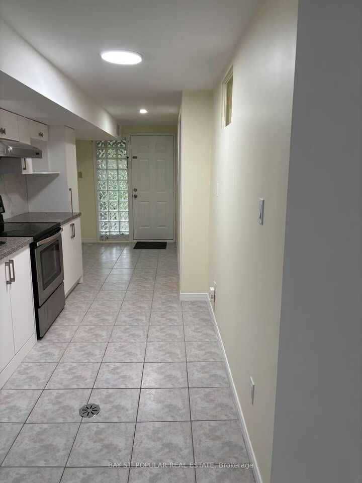 Property Photo:  100 Seamist Crescent Bsmnt  ON M1V 3K4 