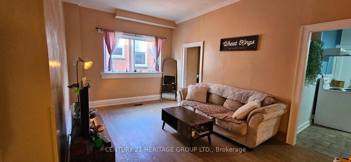 Property Photo:  201A Main Street S 4  ON L3Y 1R1 
