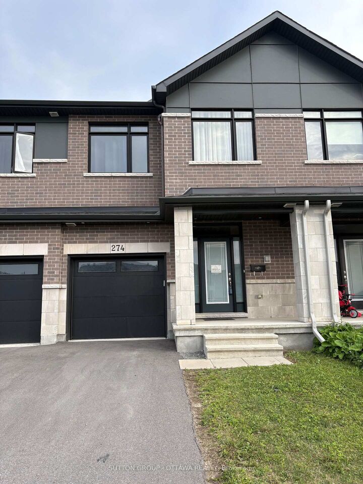 Property Photo: 274 Darjeeling Avenue ON K2J 6Z1