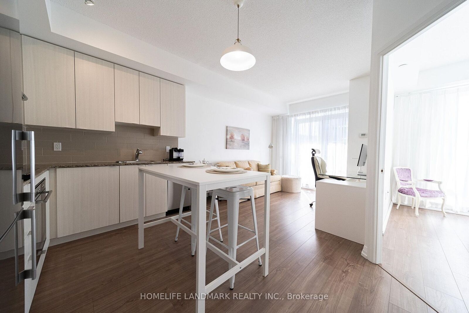 Property Photo:  50 Ann O'Reilly Road 1807  ON M2J 0C9 