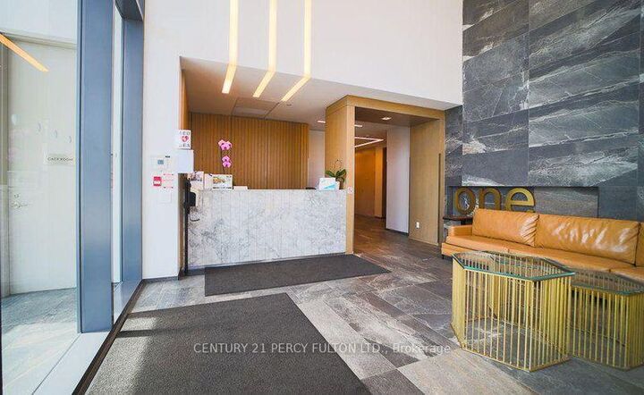 Property Photo:  20 Thomas Riley Road 1505  ON M9B 1B3 