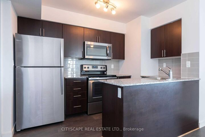 Property Photo: 1420 Dupont Street 2202 ON M6H 4J8