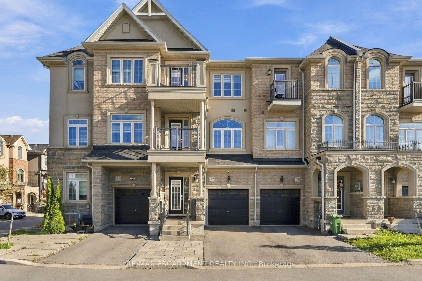 Property Photo:  77 Borers Creek Circle  ON L8B 1W3 
