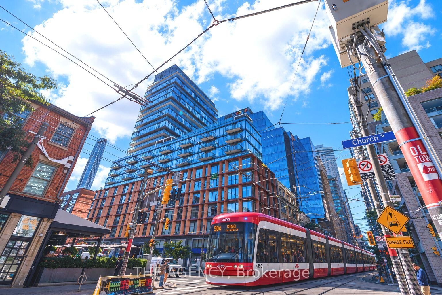 Property Photo:  60 Colborne Street  ON M5B 0B7 