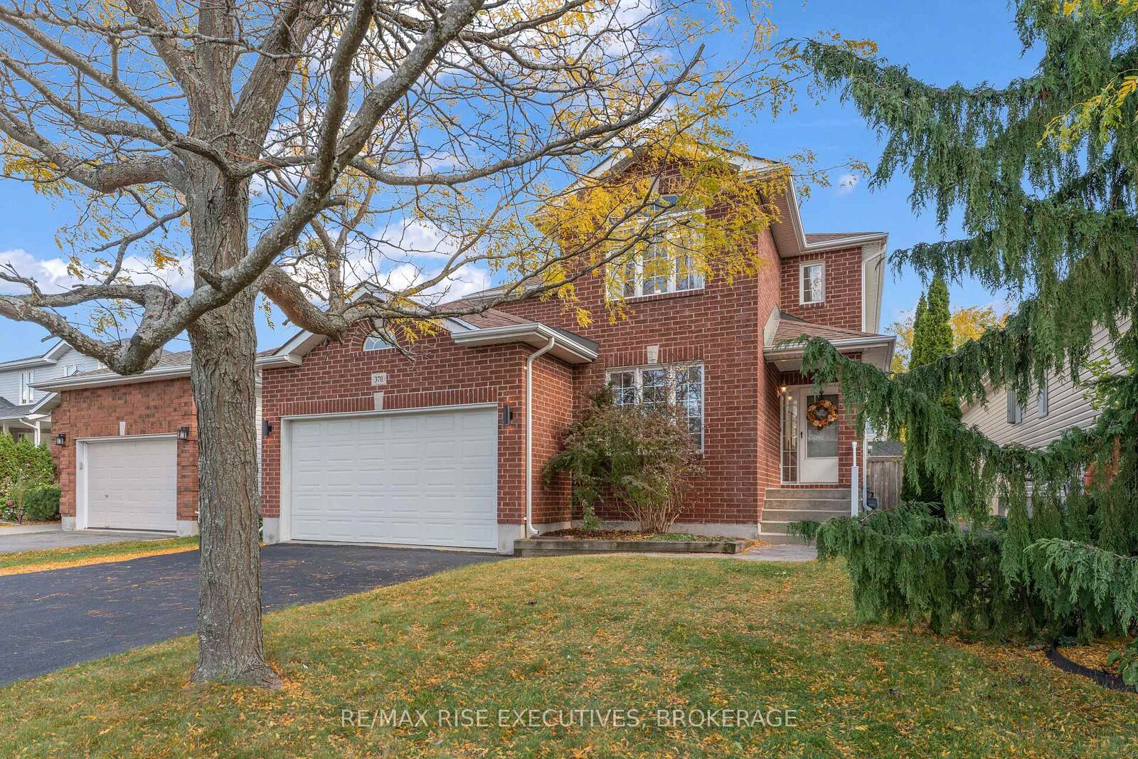 Property Photo:  370 Cooke Crescent  ON K7P 3J5 