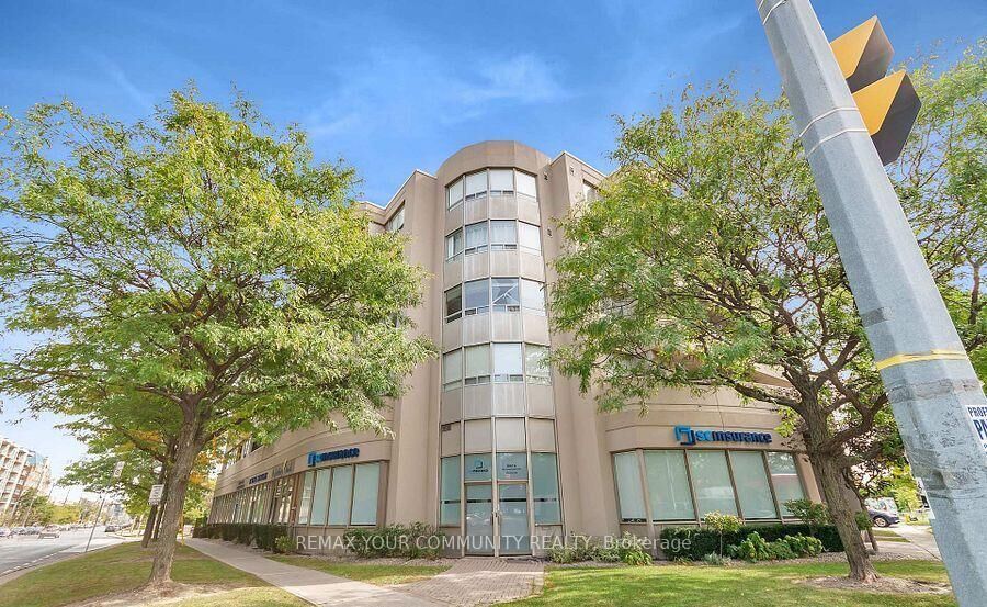 Property Photo:  555 Wilson Heights Boulevard 305  ON M3H 6B5 