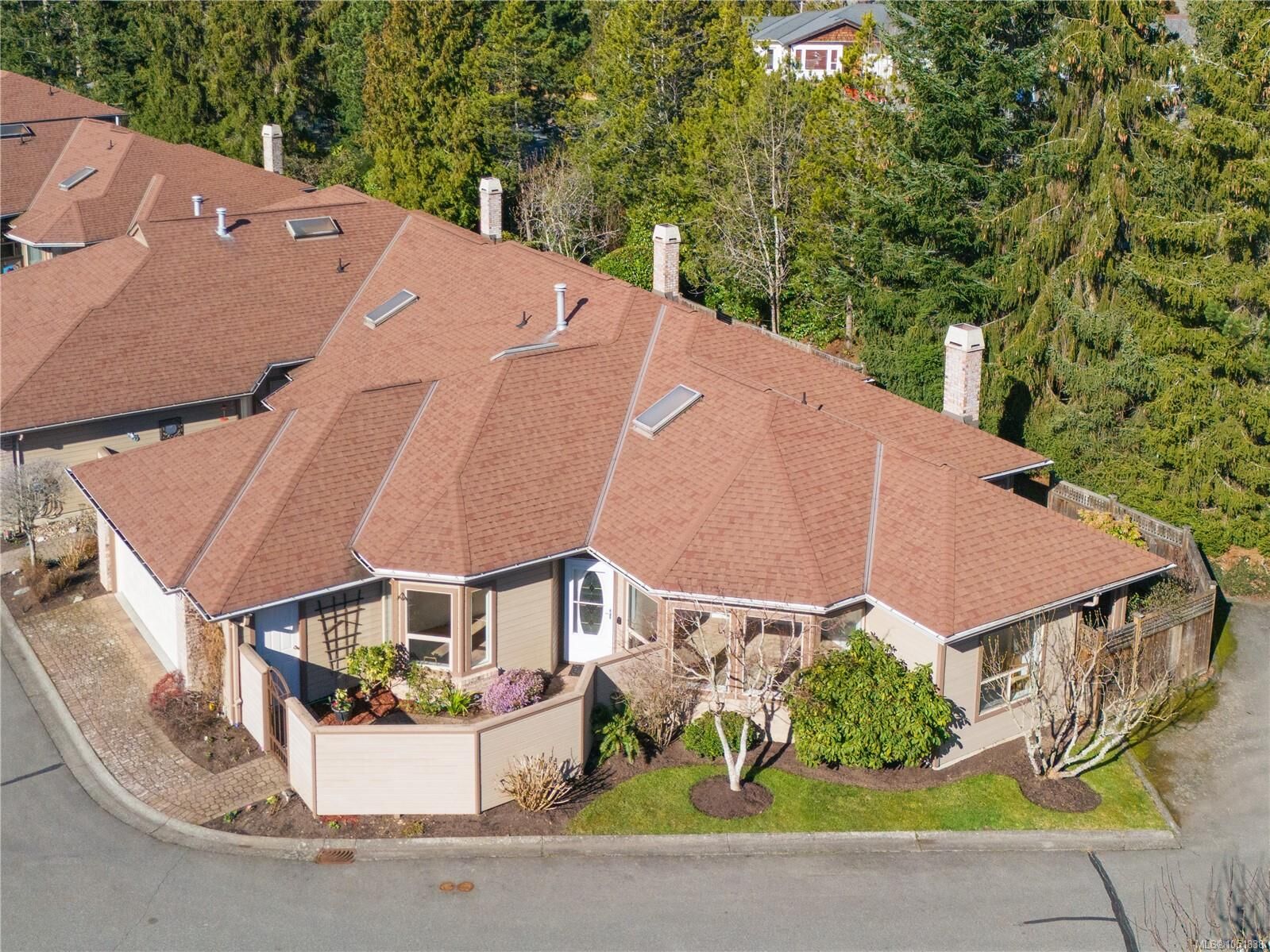 Property Photo:  4515 Pipeline Rd #601  BC V8Z 5M3 