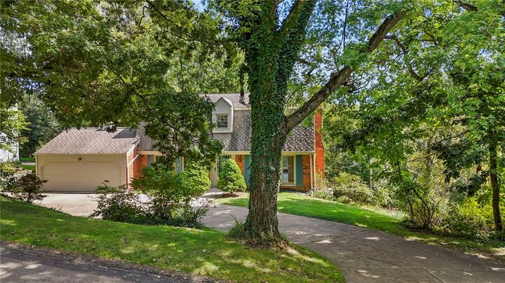 Property Photo:  1849 Tilton Drive  PA 15241 
