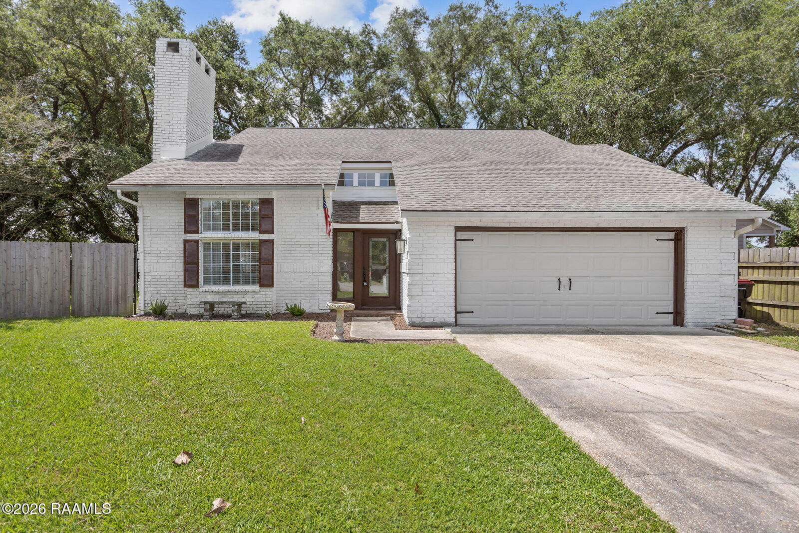 Property Photo:  108 Lamas Circle  LA 70506 